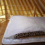 Glamping Pogorzany - Jurty Zabierzow