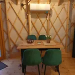 Glamping Pogorzany - Jurty * Zabierzow