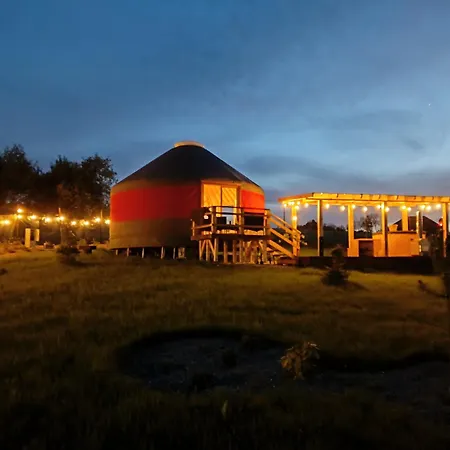 Glamping Pogorzany - Jurty Campismo de Luxo