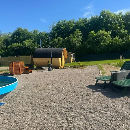 Glamping Pogorzany - Jurty