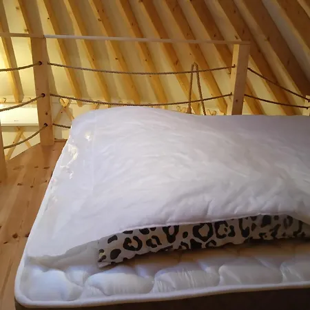 Glamping Pogorzany - Jurty Zabierzow