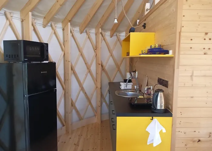 Glamping Pogorzany - Jurty * Zabierzow