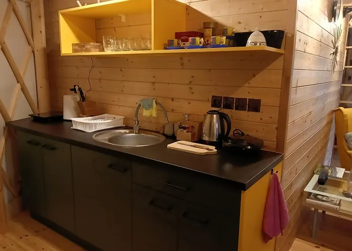 Glamping Pogorzany - Jurty Zabierzow